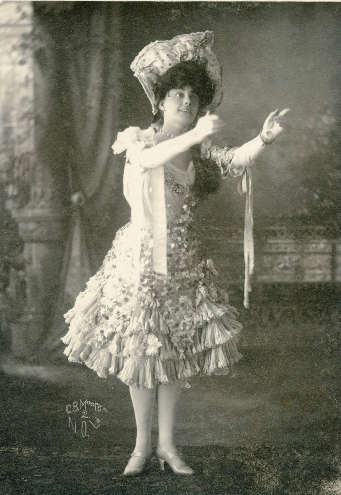 Historic opera singer performing Historic opera singer performing