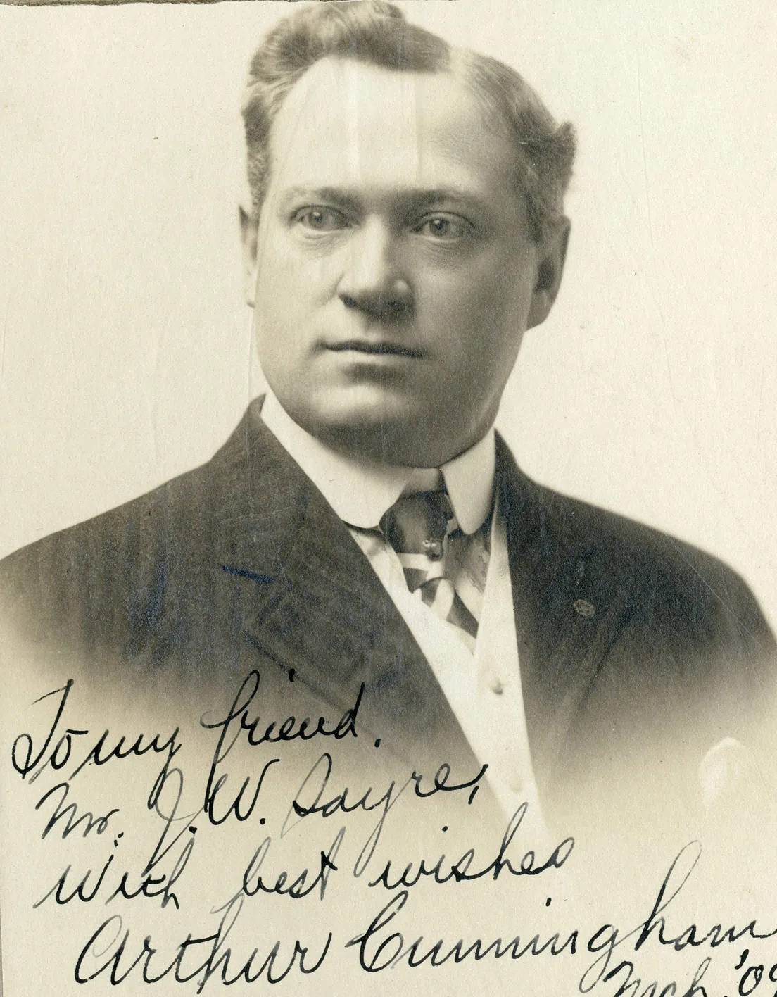 Portrait of singer Arthur Cunningham Portrait of singer Arthur Cunningham